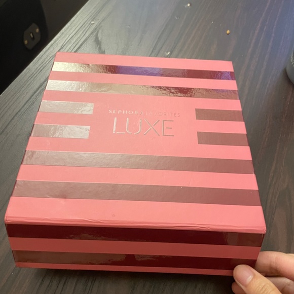 Eyeshadow Bundle - Juvia, Urban Decay, LA Girl - Picture 4 of 4